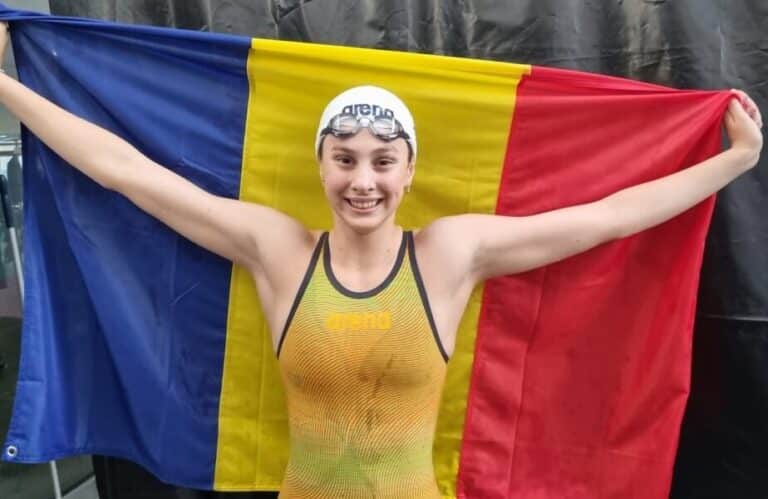 Trei medalii în doar jumătate de oră, performanţă fabuloasă reuşită de România la înot !