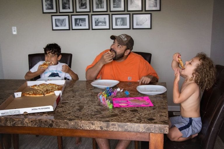 Am fotografiat diferite tipuri de tătici iar pozele sunt incredibile!