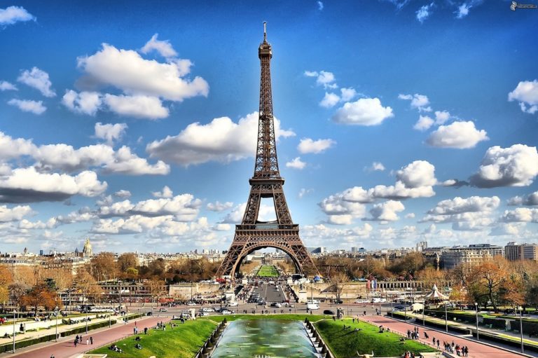7 poze care arată modul în care Paris sa schimbat în peste 100 de ani
